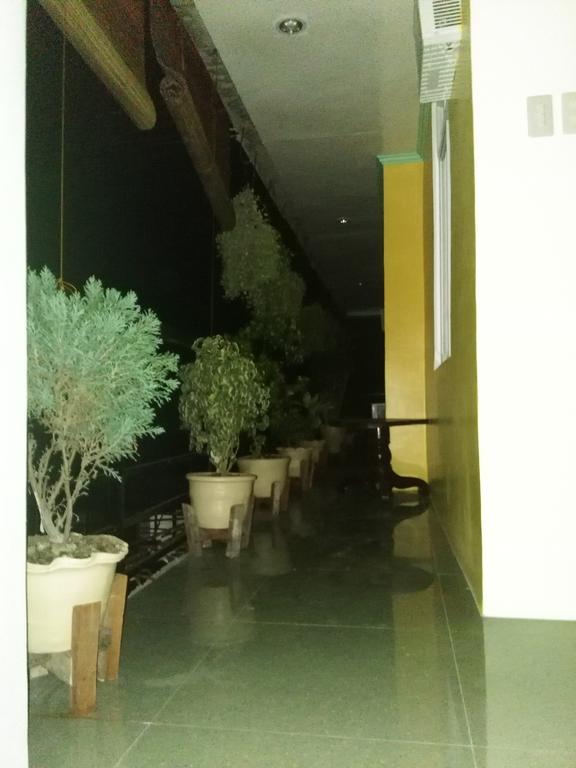 Aranas-Carillo Travellers Inn Kalibo Exteriér fotografie