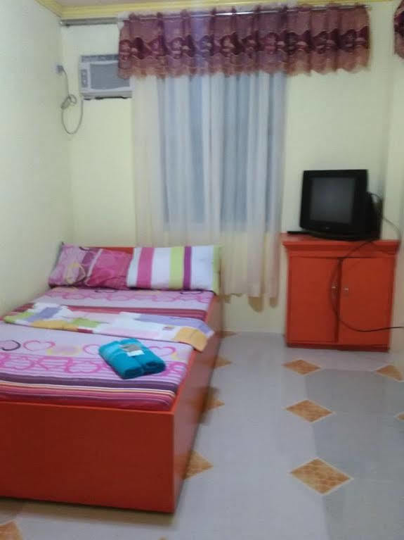 Aranas-Carillo Travellers Inn Kalibo Exteriér fotografie