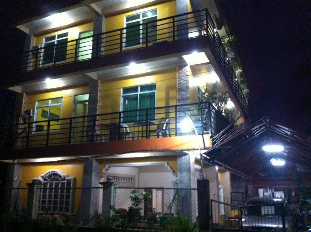 Aranas-Carillo Travellers Inn Kalibo Exteriér fotografie