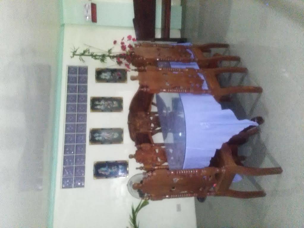 Aranas-Carillo Travellers Inn Kalibo Exteriér fotografie